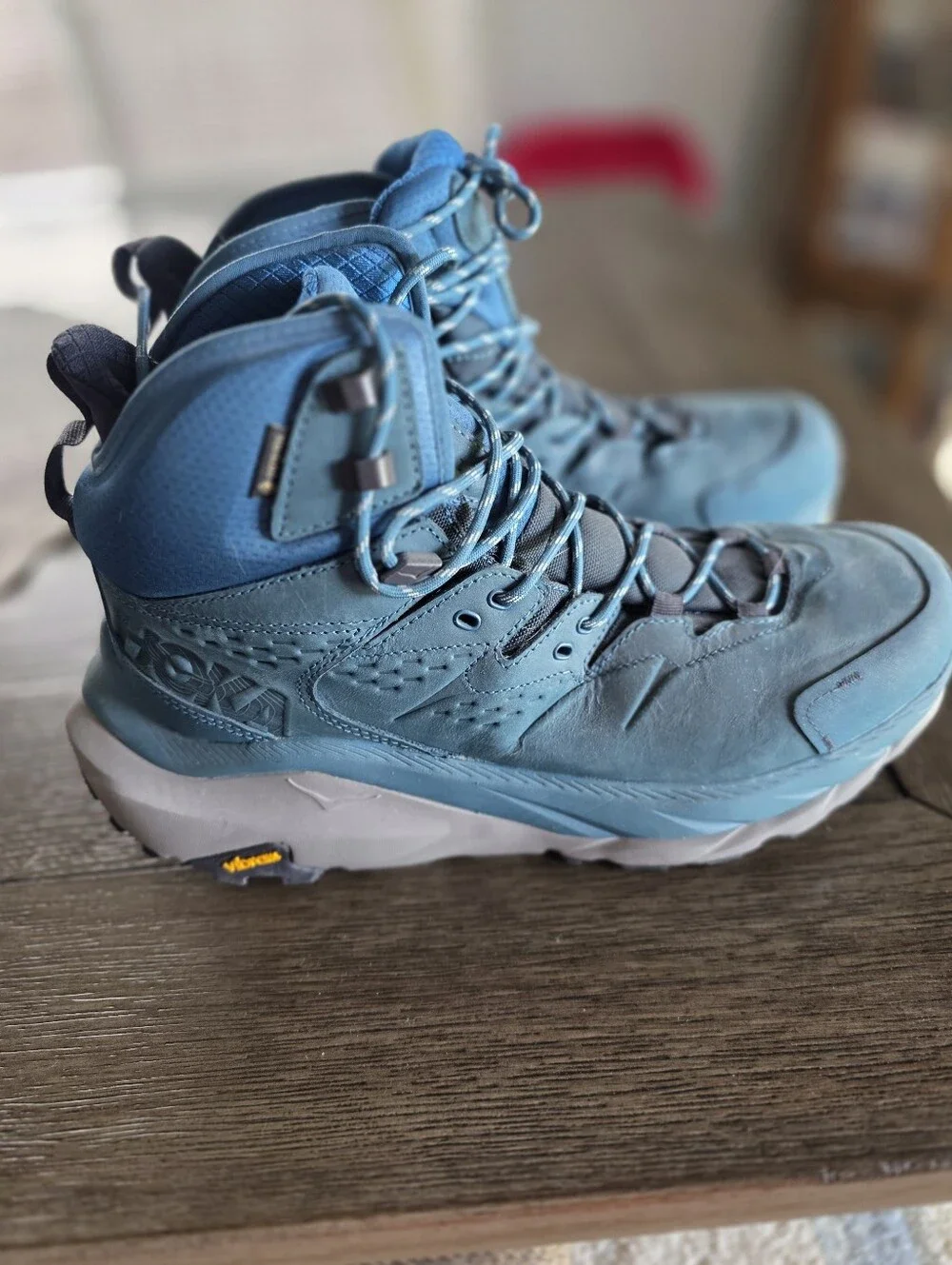 Hoka kaha men